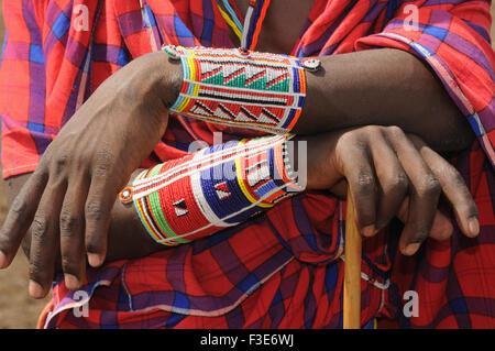 Maasai presso il loro villaggio nel Parco Nazionale della Sierra Nevada, Spagna. Foto Stock