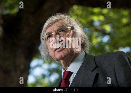 Canadian-nato filosofo britannico Ted Honderich. Foto Stock