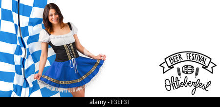 Immagine composita della bella ragazza oktoberfest diffusione gonna Foto Stock