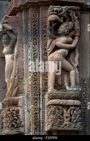 Statua femminile, tempio Rajarani, Bhubaneswar, Orissa, Odisha, India, Asia Foto Stock