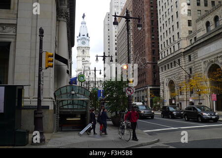 South Broad Street e il City Hall di Philadelphia Foto Stock