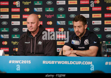 Newcastle upon Tyne, Regno Unito, 8 ottobre 2015, la Scozia conferenza stampa dopo il capitano di eseguire presso il St James Park prima del loro match contro Samoa nella Coppa del Mondo di Rugby 2015, Credit: Colin Edwards/Alamy Live News Foto Stock