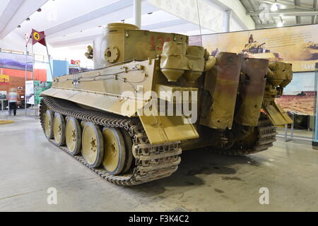 Tiger 131 è un tedesco Tiger I serbatoio pesante catturata dai britannici 48th Royal reggimento di serbatoio in Tunisia durante la Seconda Guerra Mondiale. Foto Stock