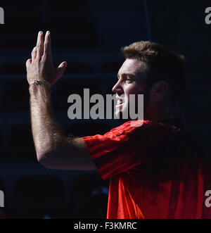 Pechino, Cina. 9 Ott, 2015. Calza Jack degli Stati Uniti reagisce durante gli uomini singoli quarti del China Open Tennis Tournament contro la Spagna di Rafael Nadal a Pechino, in Cina, il 9 ottobre, 2015. Il calzino perso 1-2. Credito: Li Wen/Xinhua/Alamy Live News Foto Stock