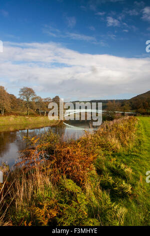 Bigsweir ponte sul fiume Wye Wye Valley AONB in autunno Monmouthshire South East Wales UK Foto Stock