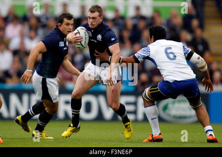 Newcastle Upon Tyne, Regno Unito. 10 ottobre, 2015. Stuart Hogg & Maurie Faasavalu V Samoa Samoa Scozia scozia V, Coppa del Mondo di Rugby 2015 St James Park, Newcastle Upon Tyne, Inghilterra 10 ottobre 2015 Coppa del Mondo di Rugby 2015 St James Park, Newcastle Upon Tyne il credito: Allstar Picture Library/Alamy Live News Foto Stock