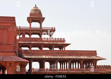 Parte della città cinquecentesca di Fatehpur Sikri in Rajasthan che è stato costruito per essere il capitale politico dell'India Foto Stock