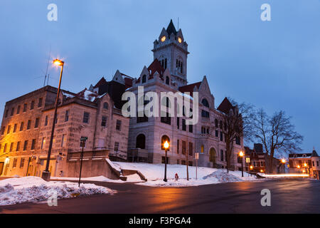 Cole County Courthouse nella Città di Jefferson, Missouri a sunrise. Foto Stock