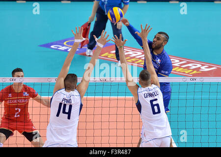 Torino, Italia. Undicesimo oct, 2015. 2015 uomini europeo di pallavolo campionato - Pool B: Francia vs. Italia al Palavela di Torino (Italia), Foto Stock