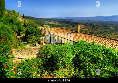 Il monastero di Panayia Pantanassa presso il sito storico di Mistra, un castello bizantino in Grecia. Il monastero è il sole mi Foto Stock