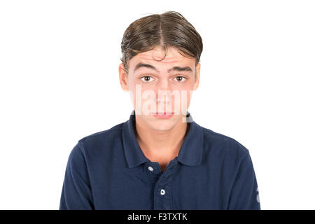 Nerd capelli adolescente triste isolato in bianco Foto Stock