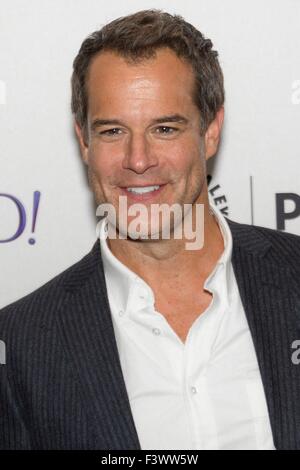 New York, NY, STATI UNITI D'AMERICA. Xii oct, 2015. Stamberg Jpsh presso gli arrivi per PaleyFest New York: la vicenda, Paley Centre for Media, New York, NY Ottobre 12, 2015. © Patrick Cashin/Everett raccolta/Alamy Live News Foto Stock