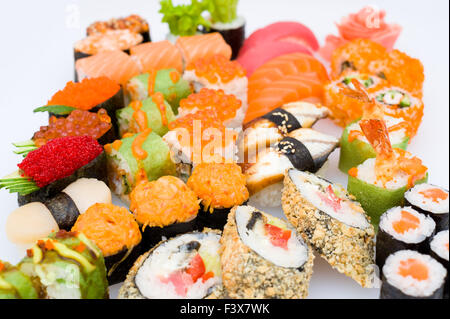 Il sushi e il sashimi impostato Foto Stock