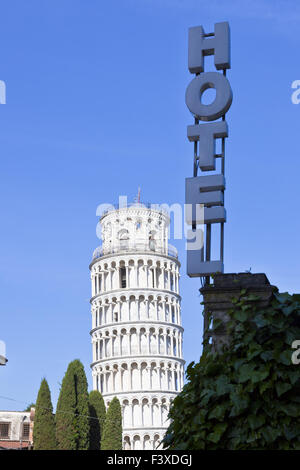 La torre pendente di Pisa Foto Stock