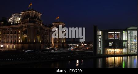 Bundestag und Paul-Löbe-Haus, Berlino, Germania Foto Stock