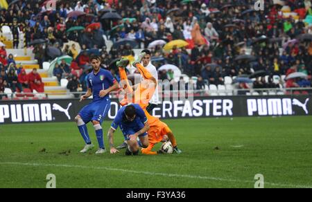 Vicenza, Italia. 13 ottobre, 2015. La UEFA sotto-21 Campionato turno di qualificazione, la partita di calcio tra Italia e Repubblica di Irlanda a Romeo Menti Stadium. Credito: FC Italia/Alamy Live News Foto Stock