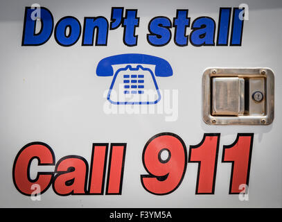 Segno di chiamata 911 Foto Stock