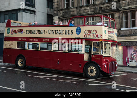Edingburgh Autobus Foto Stock