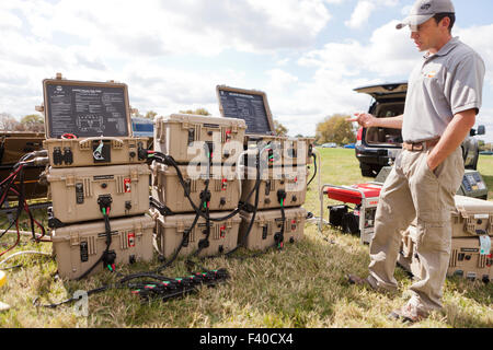 Noi di grado militare di energia solare apparecchiature mediante le tecnologie energetiche - USA Foto Stock