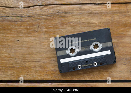 Cassetta audio su legno Foto Stock