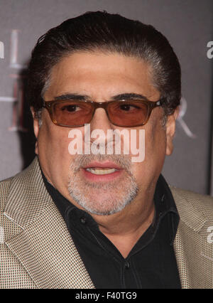 New York, Stati Uniti d'America. Xiii oct, 2015. Attore VINCENT PASTORE assiste il New York speciale proiezione di "L'ultimo Witch Hunter" tenutosi a AMC Loews Lincoln Square. Credito: Nancy Kaszerman/ZUMA filo/Alamy Live News Foto Stock