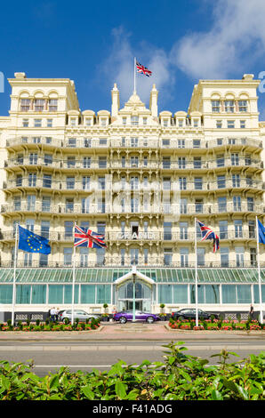 Il Grand Hotel sul lungomare di Brighton e Hove, East Sussex, Inghilterra. Foto Stock