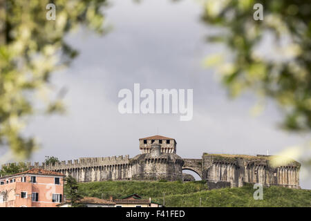 Sarzana, fortezza Fortezza Sarzanello, Liguria Foto Stock