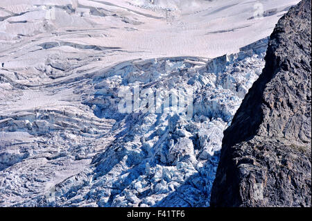 Lingua del ghiacciaio del Monte La Meije, sulle Alpi francesi, Francia Foto Stock