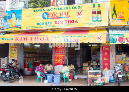 Can Tho è la città più grande nella regione del delta del Mekong, a sud-ovest del vietnam,l'Asia. Foto Stock