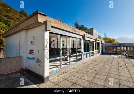 Vecchio edificio , vista dalla terrazza Foto Stock