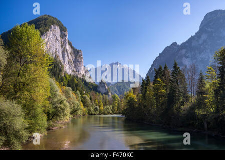 Gesäuseeingang, fiume Enns, Großer Ödstein dietro, il Parco Nazionale Gesäuse, Stiria, Austria Foto Stock