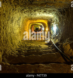 Misterioso dungeon Foto Stock