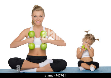 Mamma e figlia, fitness manubri mele Foto Stock