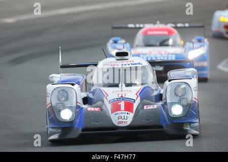 Toyota TS 040 - Hybrid (#1) con driver Anthony Davidson (GBR), Sebastien Buemi (SUI), Kazuki Nakajima (JPN) Foto Stock