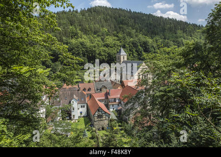 Guardare la Chiesa Ziegenrücker in Saaletal Foto Stock