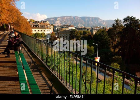 Più lunga del mondo banco (126m), Promenade de la Treille, Ginevra, Svizzera Foto Stock