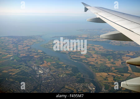 Germanwings Airbus A319 sorvolano Ipswich Suffolk sul tragitto per l'aeroporto di Stansted Foto Stock