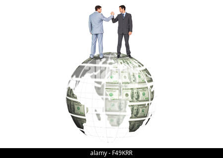 Immagine composita di uomini di affari stringono le mani Foto Stock