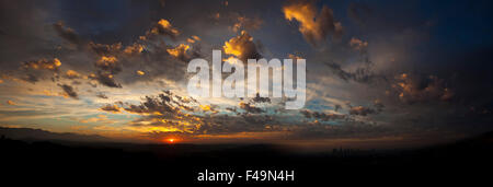 Sunrise vista da Griffith Observaotry, Los Angeles, California, Stati Uniti d'America Foto Stock