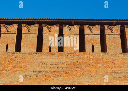 Squarcio nel muro di difesa Foto Stock