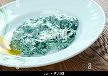 Yogurt iraniano e gli spinaci Dip Foto Stock