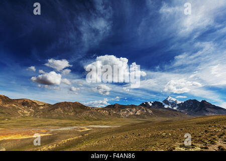 Le montagne in Bolivia Foto Stock