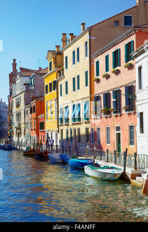 Rio Marin nella zona di Cannaregio, Venezia, Italia Foto Stock