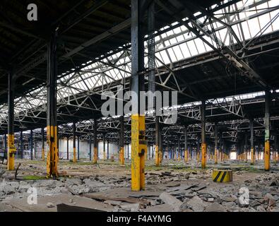 In una fabbrica in disuso a Magdeburgo Foto Stock