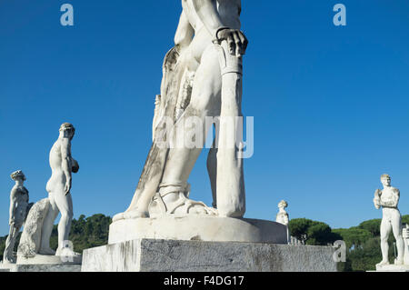 Foro Italico, Stadio dei Marmi disegnato nel 1920 da Enrico Del Debbio, Roma, Italia Foto Stock