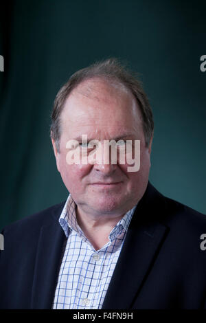 James 'Jim' Naughtie, radio britannica presentatore e autore, a Edinburgh International Book Festival 2015. Edimburgo, Scozia. 24 Agosto 2015 Foto Stock