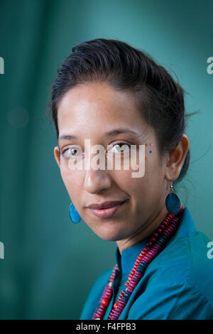 Bidisha, il British Indian emittente e giornalista, all'Edinburgh International Book Festival 2015. Foto Stock