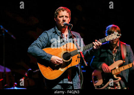 Music Artista STURGILL SIMPSON porta il suo Tour 2014 alla Durham Performing Arts Center di Durham, NC. Sturgill Simpson (nato il 8 giugno 1978) è un cantante americano di musica di paese-cantautore. Egli ha rilasciato due album in modo indipendente. Foto Stock