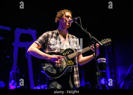 Music Artista HOZIER esegue presso il Red Hat anfiteatro nella Carolina del Nord. Andrew Hozier-Byrne (sopportato il 17 marzo 1990), noto come Hozier, è un cantante irlandese e il cantautore da Bray County Wicklow. Ha rilasciato il suo debutto EP, presentando il colpo singolo 'Take Me in chiesa", nel 2013 e il suo secondo EP, dall'Eden, nel 2014. Foto Stock