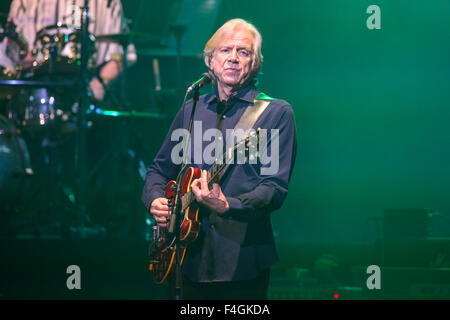 La Moody Blues portare loro 2014 Tour alla Durham Performing Arts Center di Durham, NC. La Moody Blues sono costituiti da membri originali Graeme Edge, Justin Hayward, e John Lodge. Foto Stock